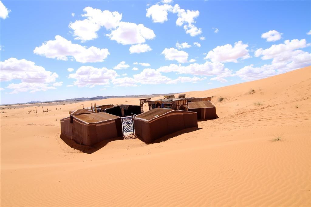Bivouac Le Petit Prince Merzouga Luaran gambar